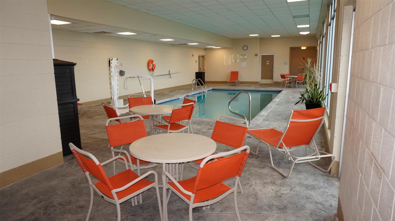 Best Western Airport Inn & Suites Cleveland Brook Park Екстер'єр фото