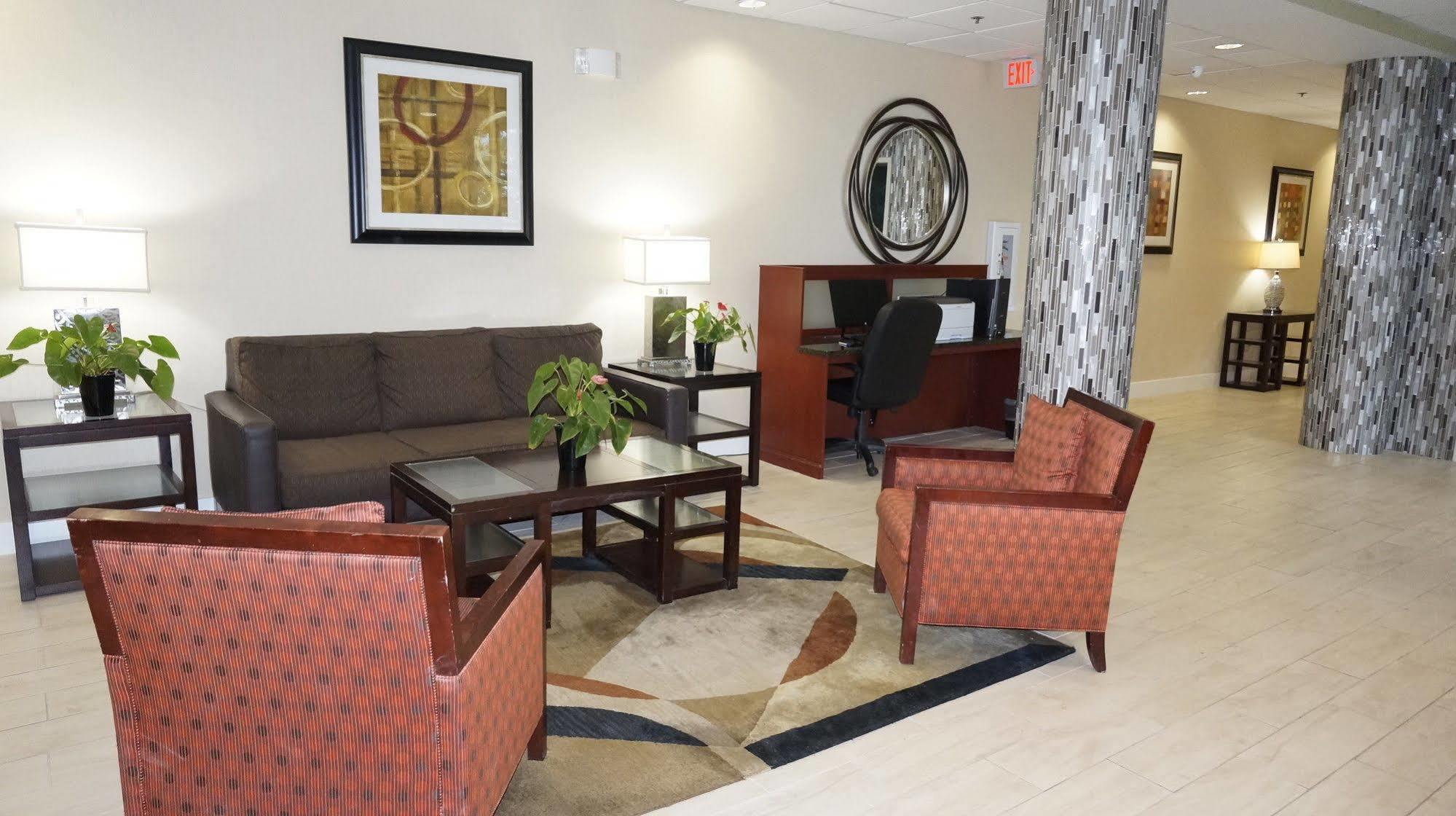 Best Western Airport Inn & Suites Cleveland Brook Park Екстер'єр фото